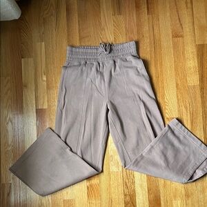 Taupe Elastic Waist Wide-Leg Sweatpants.